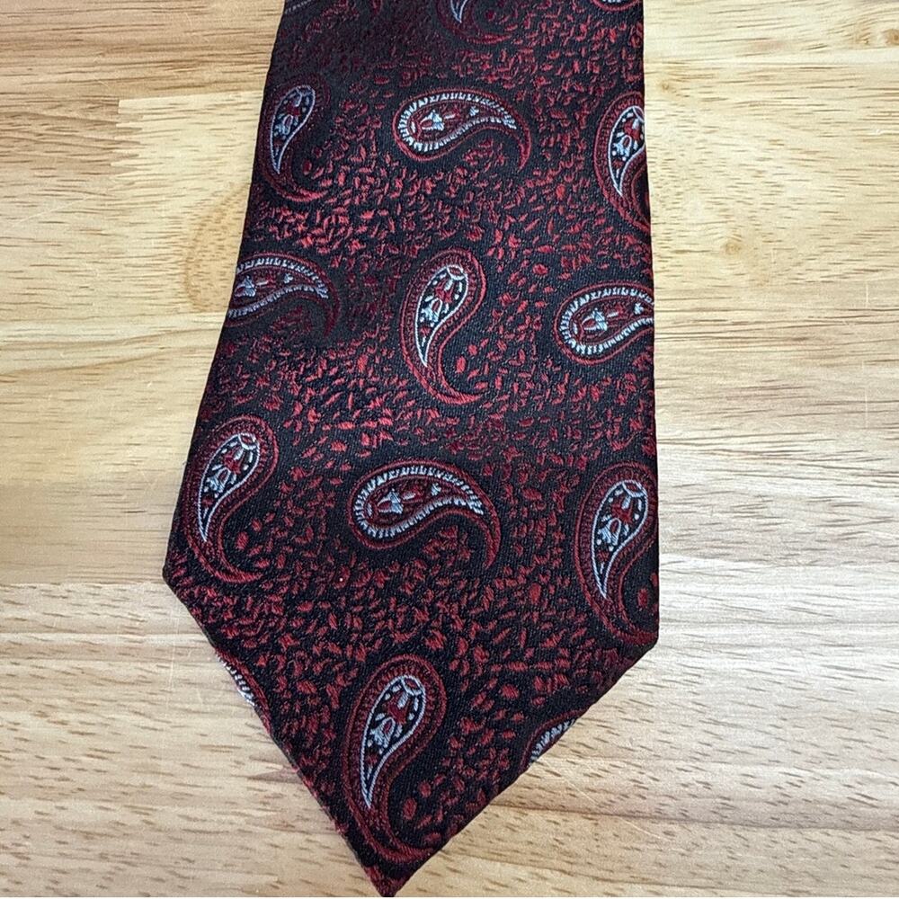 Daniel Cremieux Paisley Silk Tie Made in Italy